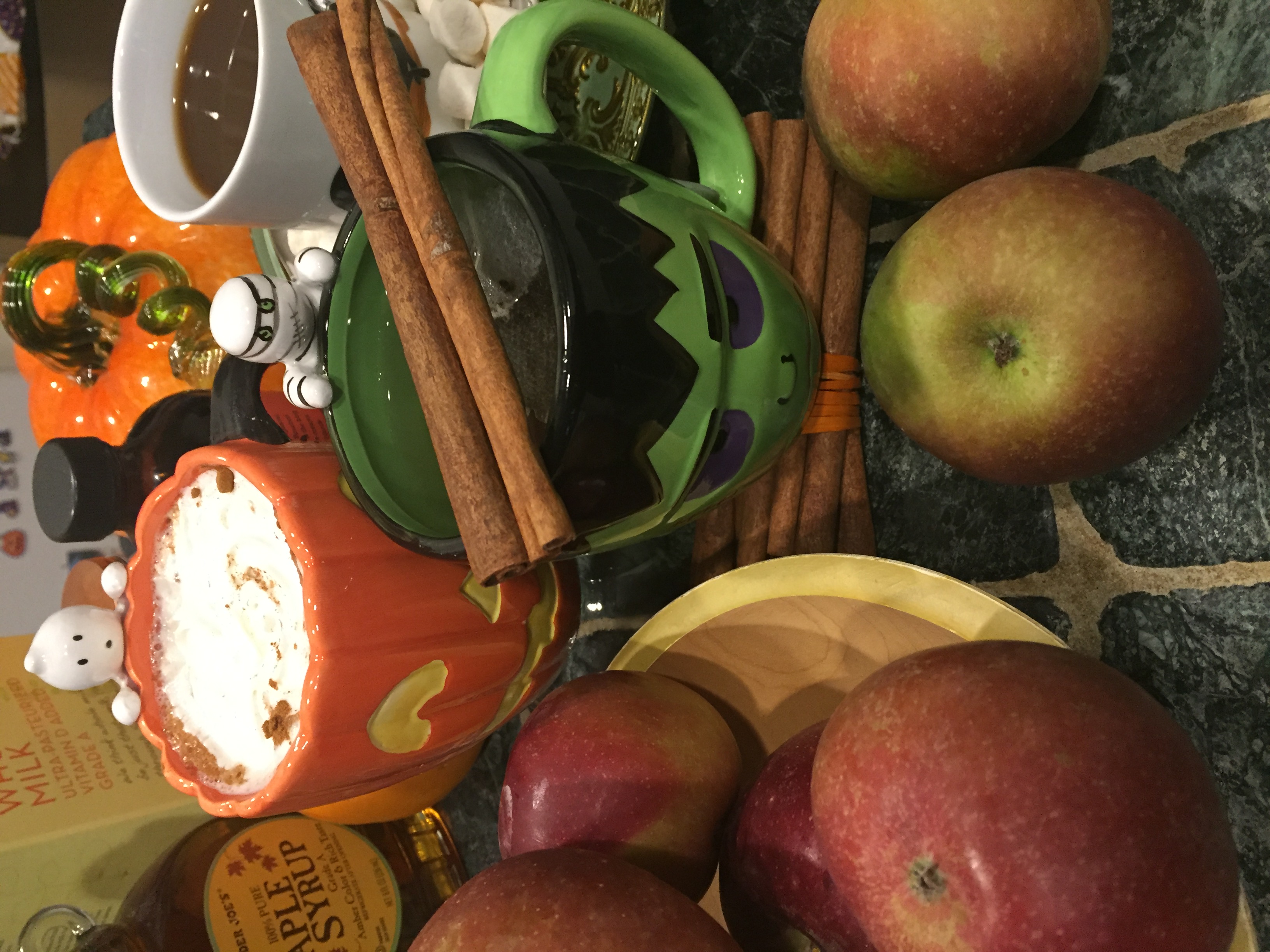 hot chocolate, Hot apple cider, spiced hot chocolate