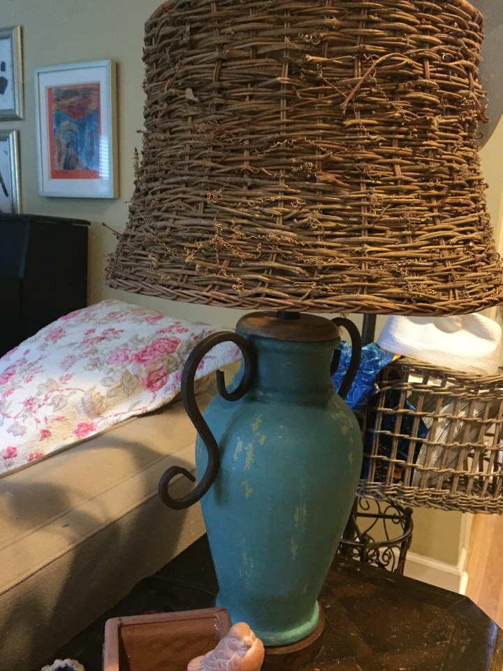 4E5B16BE-FB08-40D4-8AD1-48C30FAAD8D0