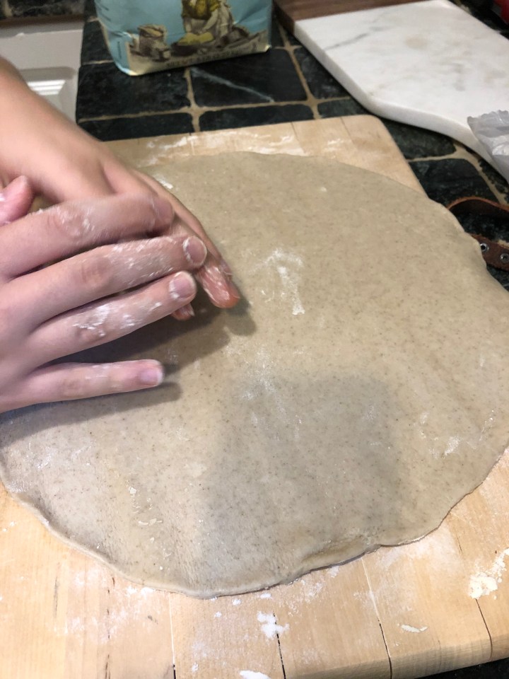 DEFCA4F1-0644-400A-9505-6DB6BCB7EE7A